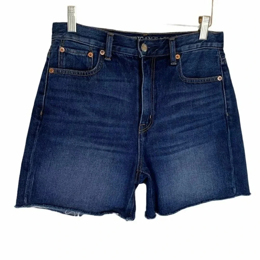American Eagle Mom Shorts Size 2 Dark Wash High Rise Raw Hem Denim Jean